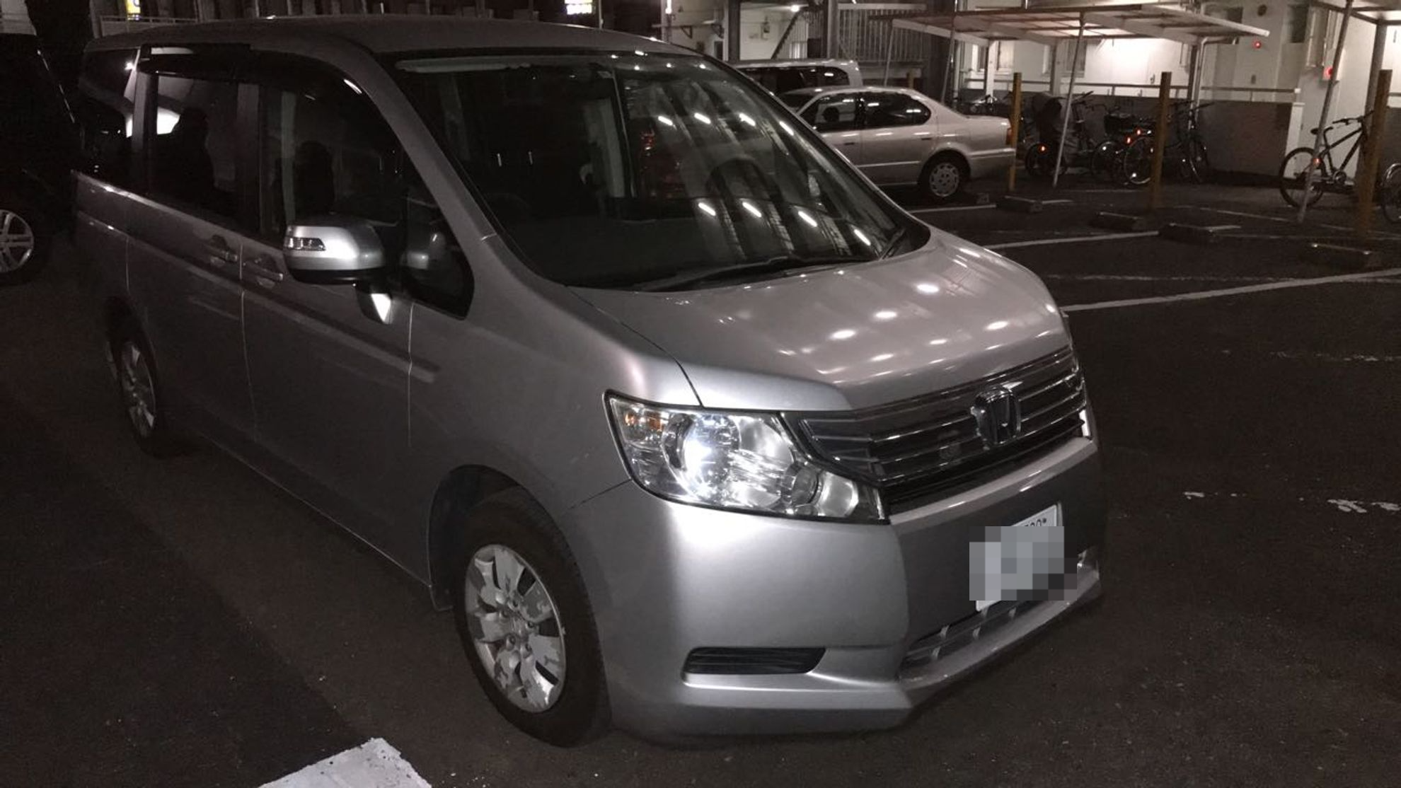 外装右前