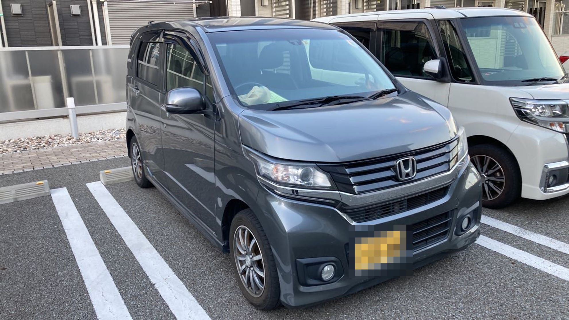 外装右前