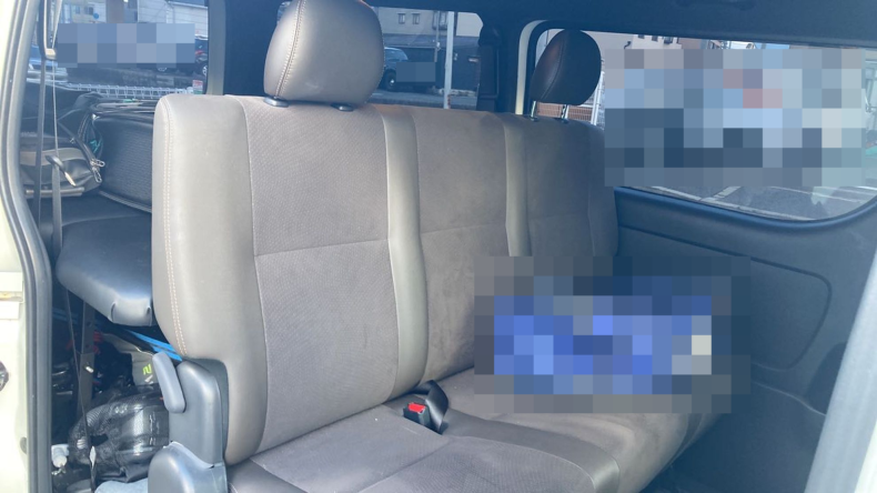 内装後方シート