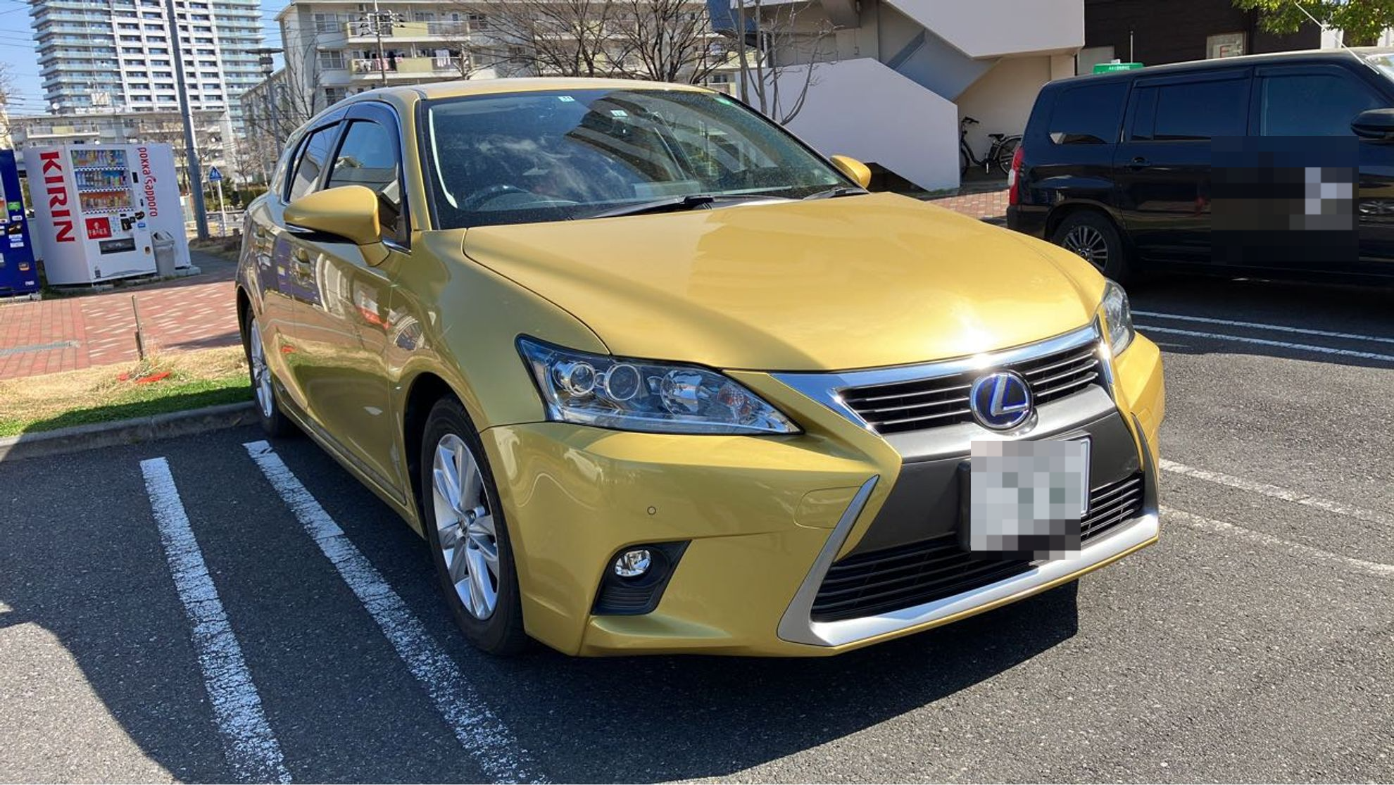 外装右前