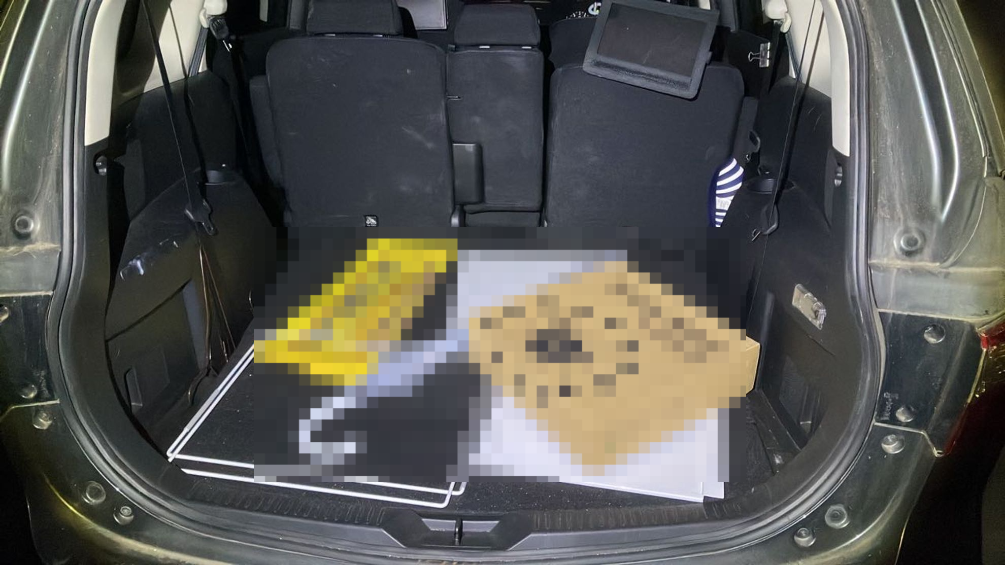 内装トランク