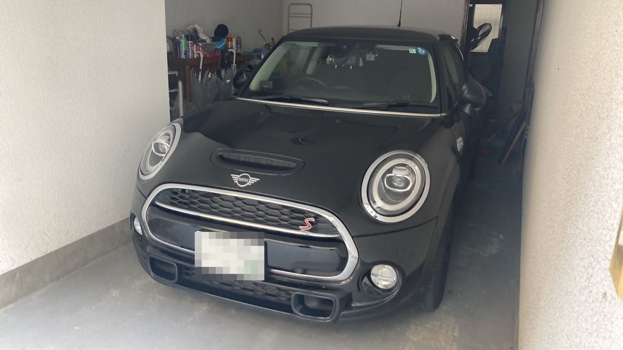 car_main_img