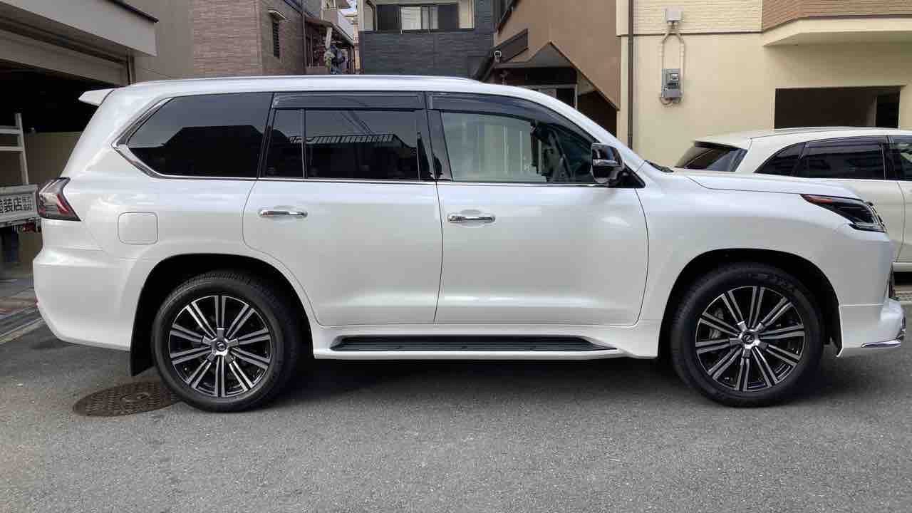 外装右