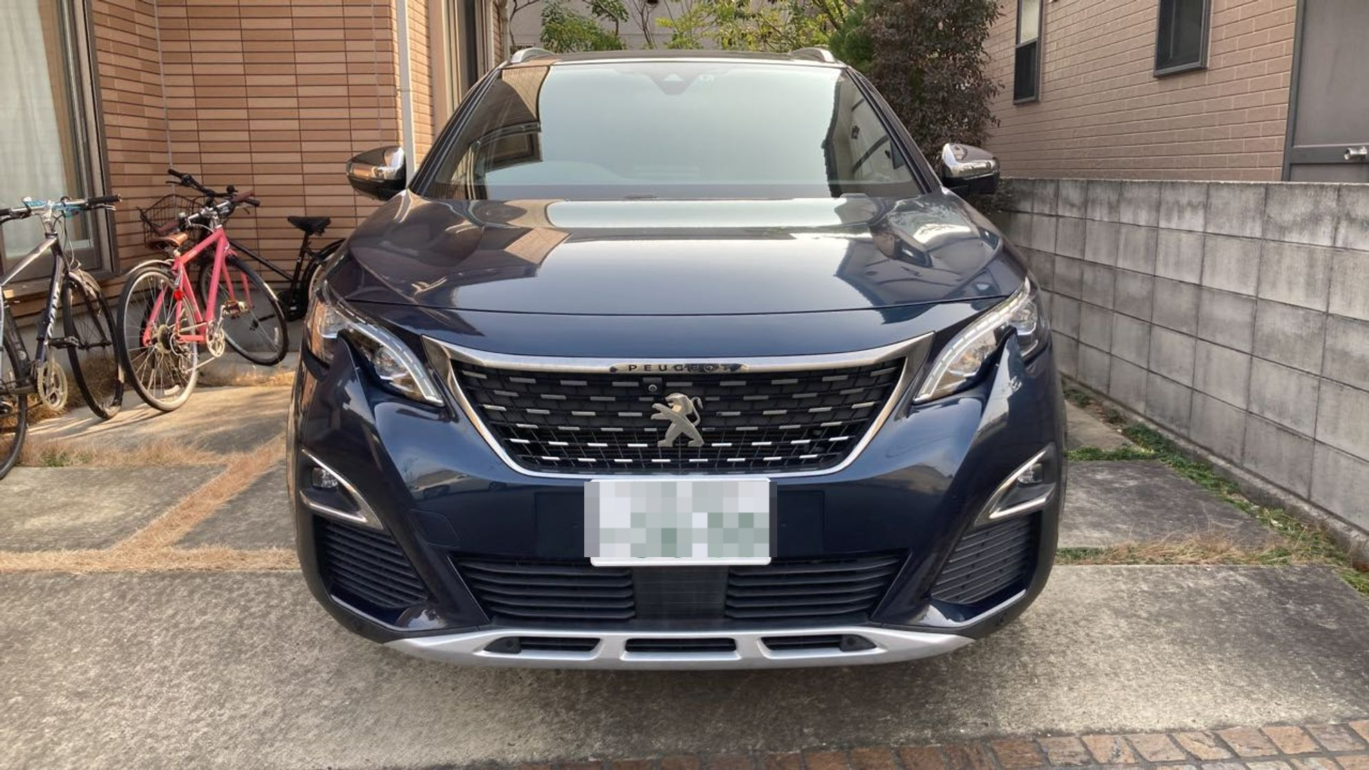外装前方