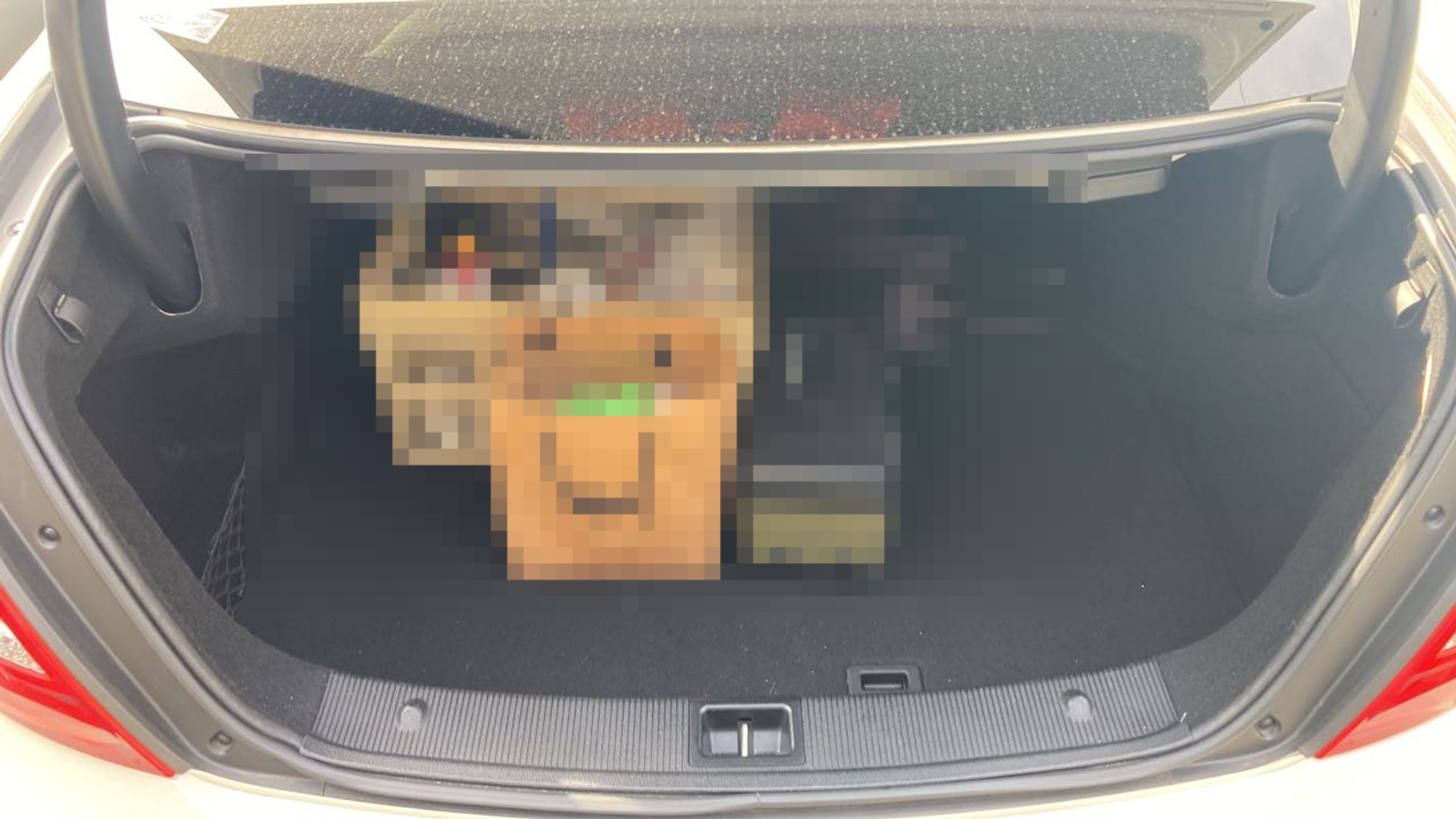 内装トランク