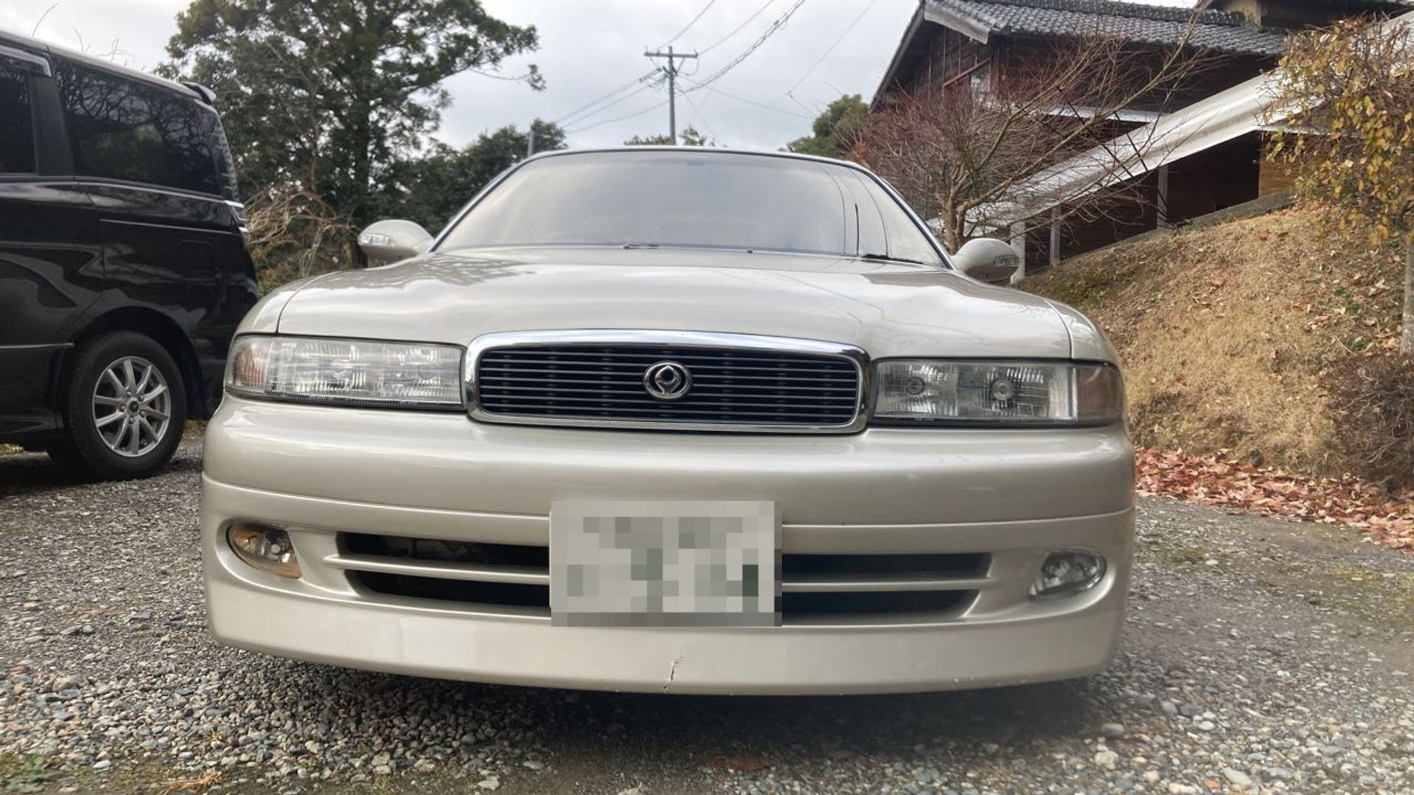 外装前方