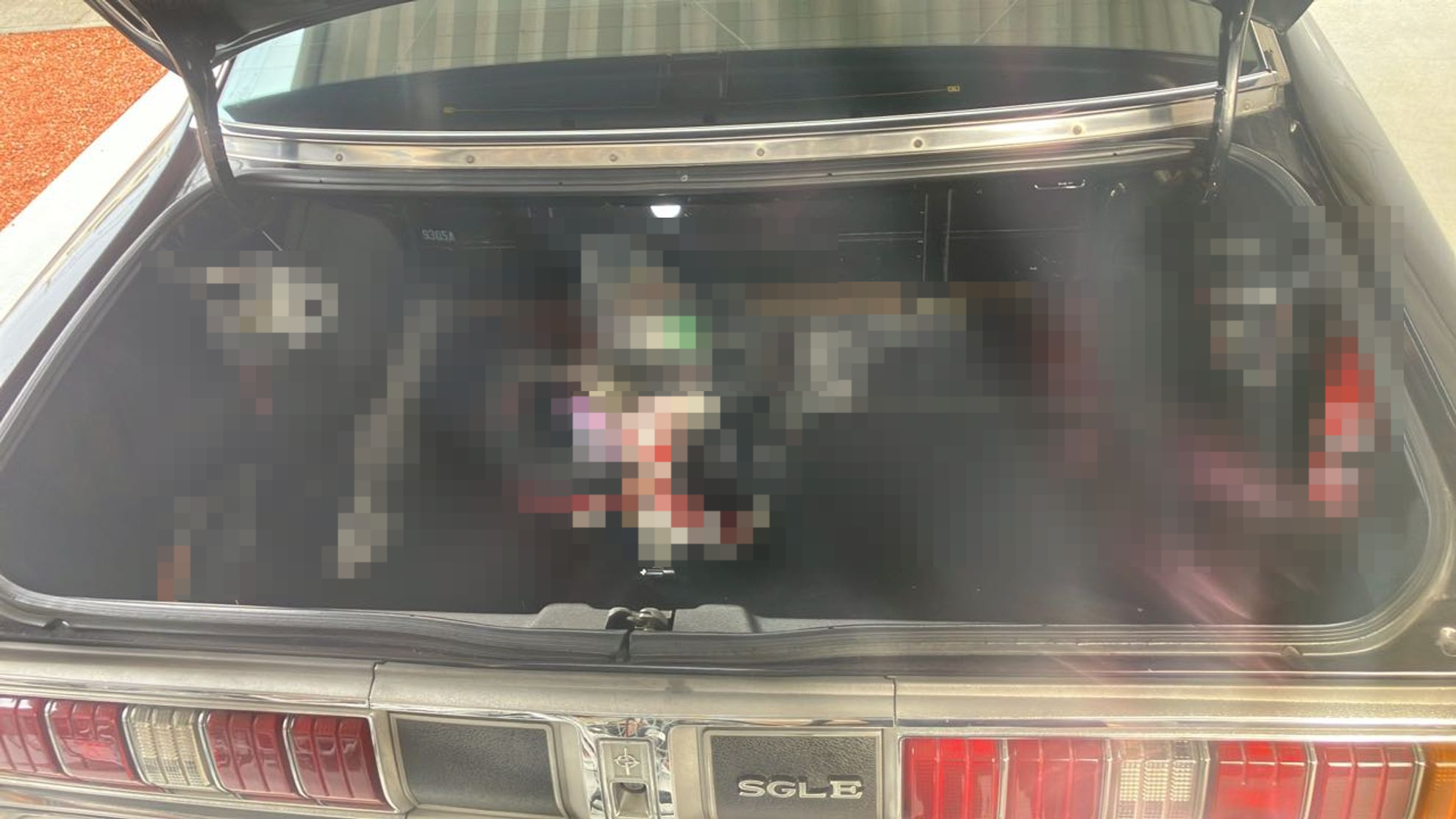 内装トランク
