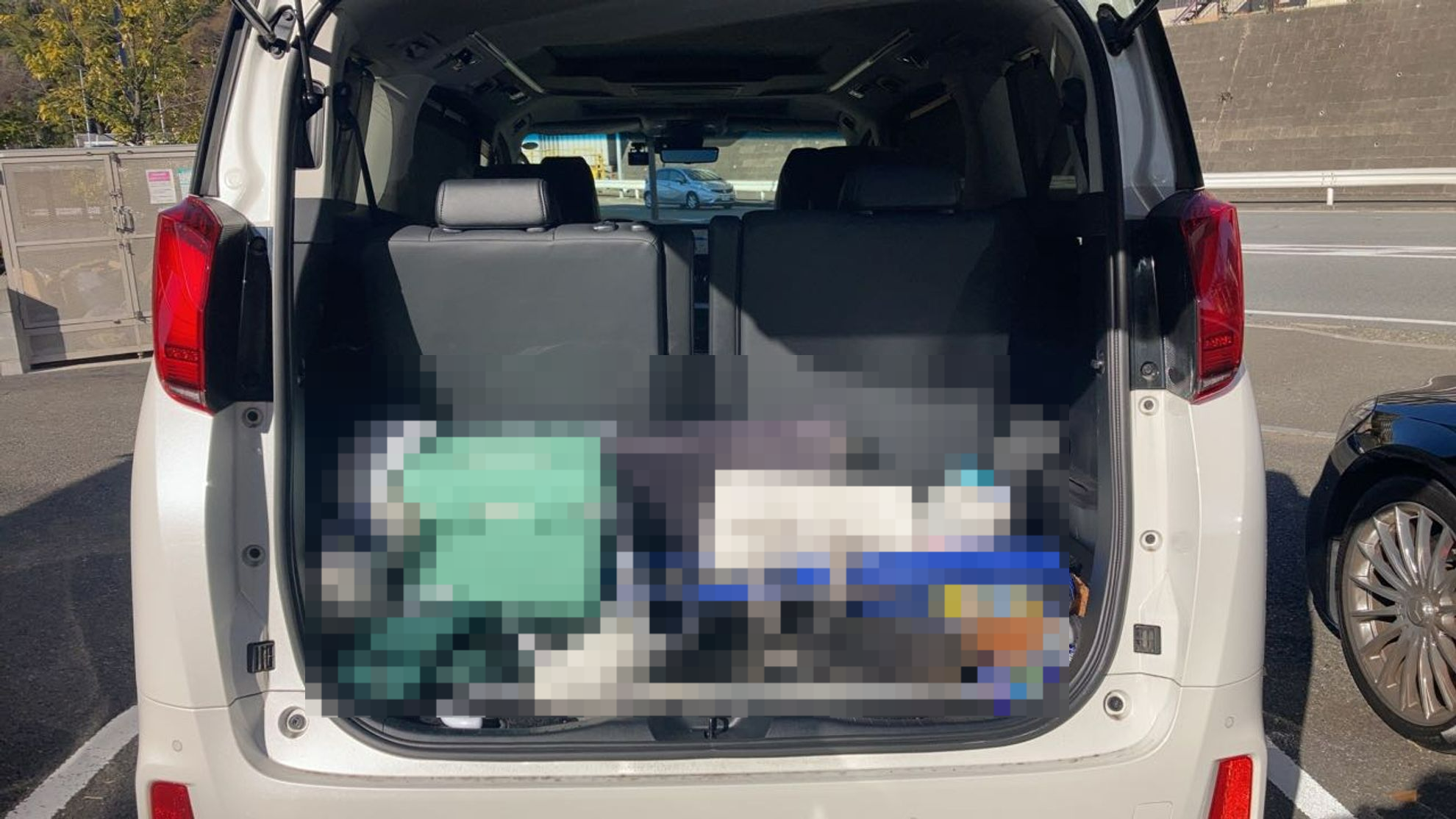 内装トランク
