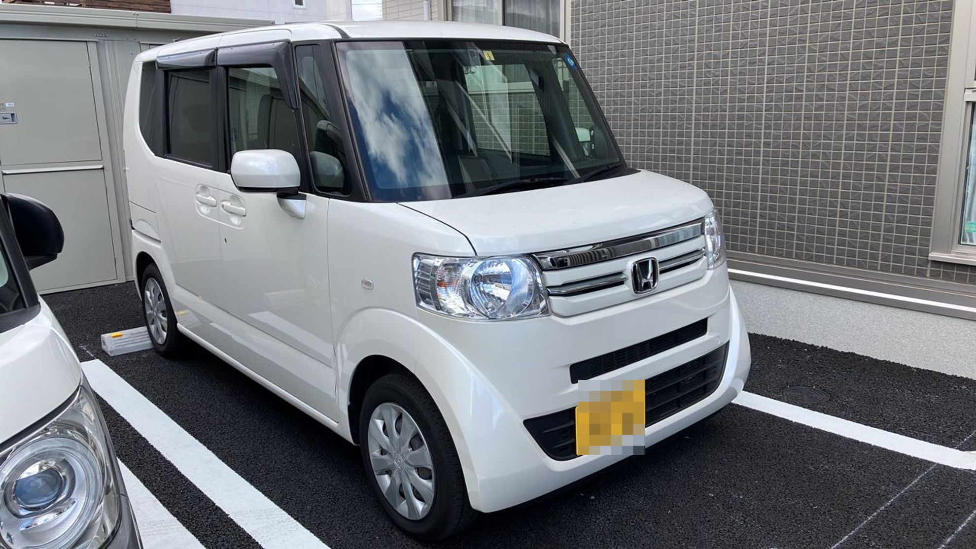 外装右前