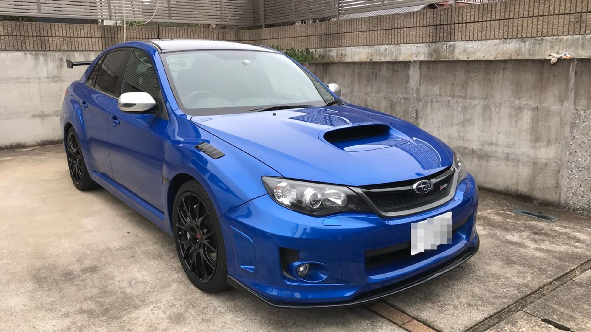 外装右前