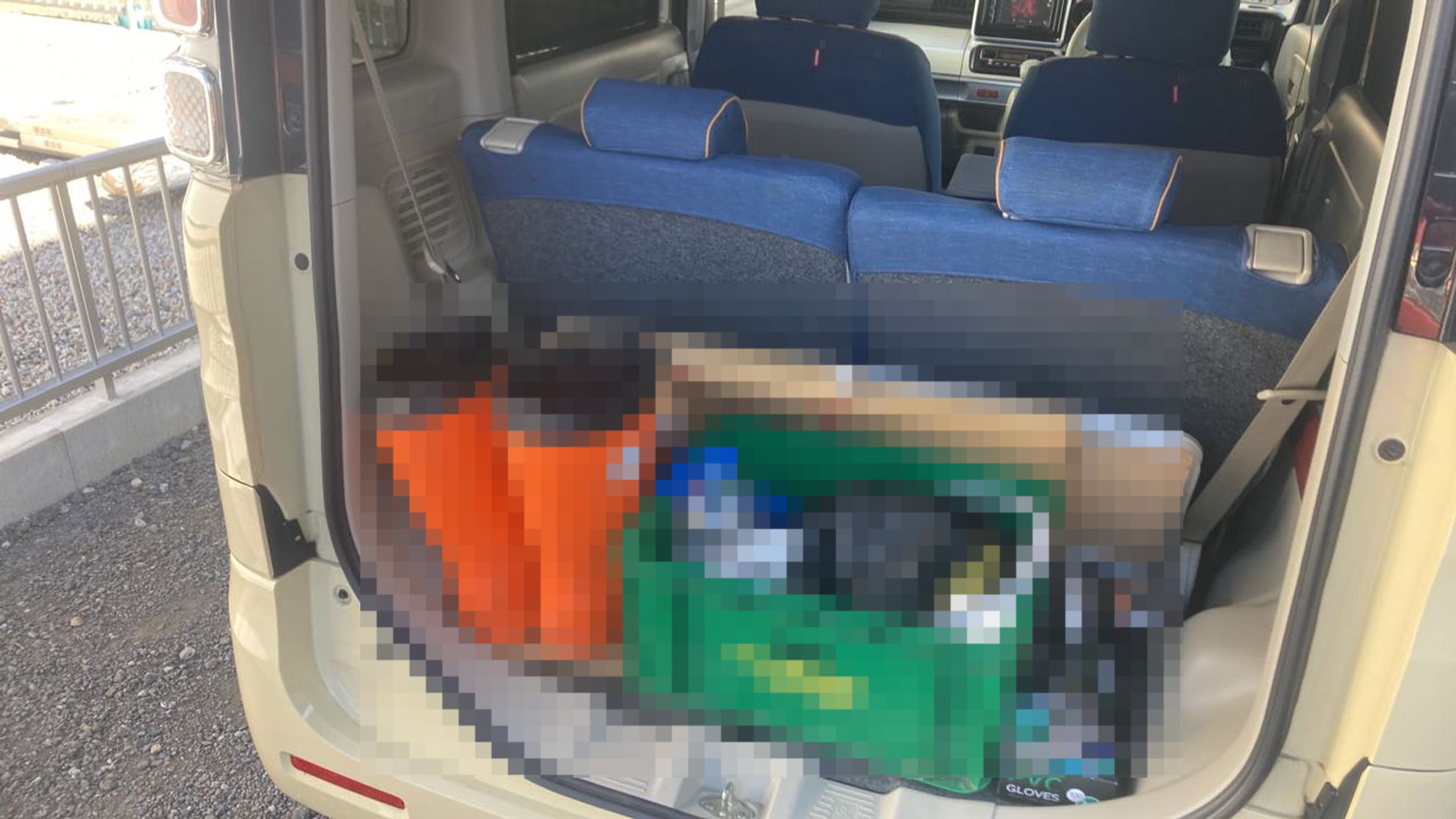 内装トランク