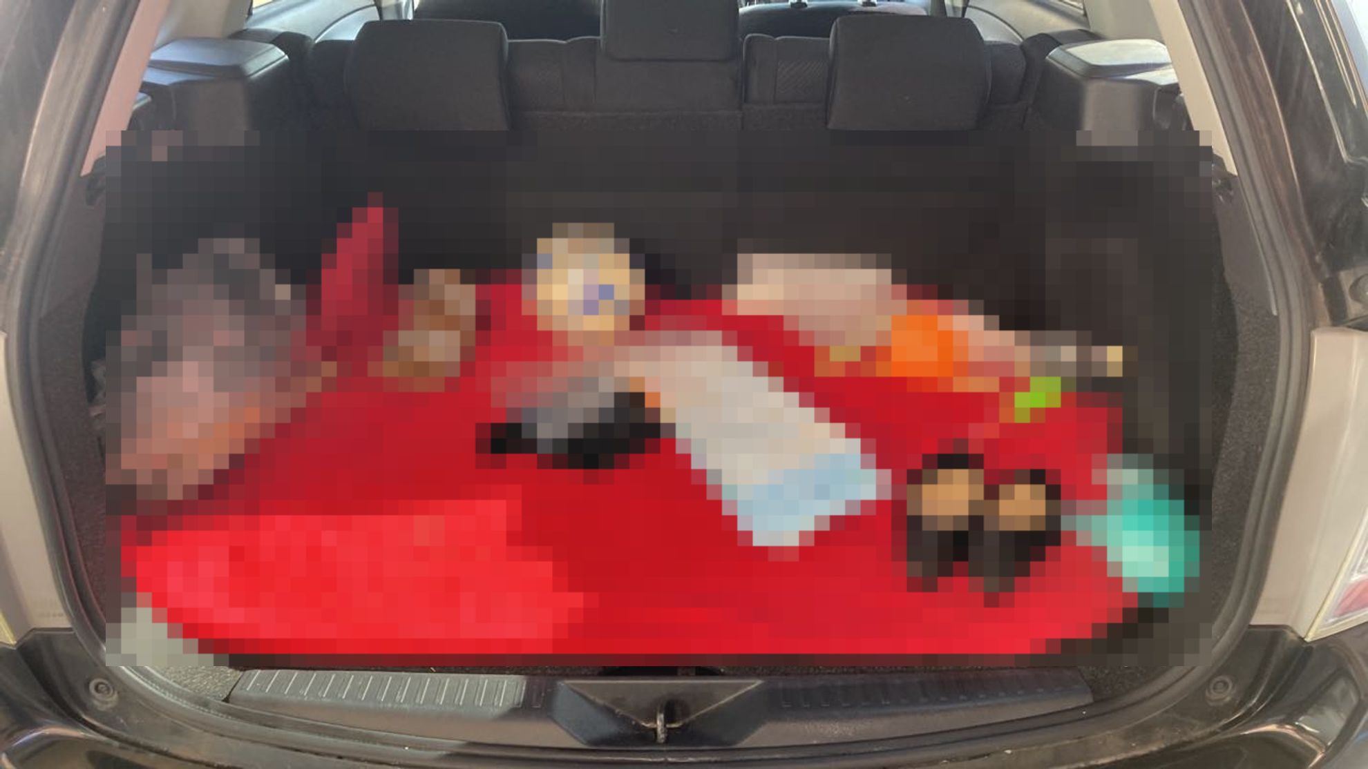 内装トランク
