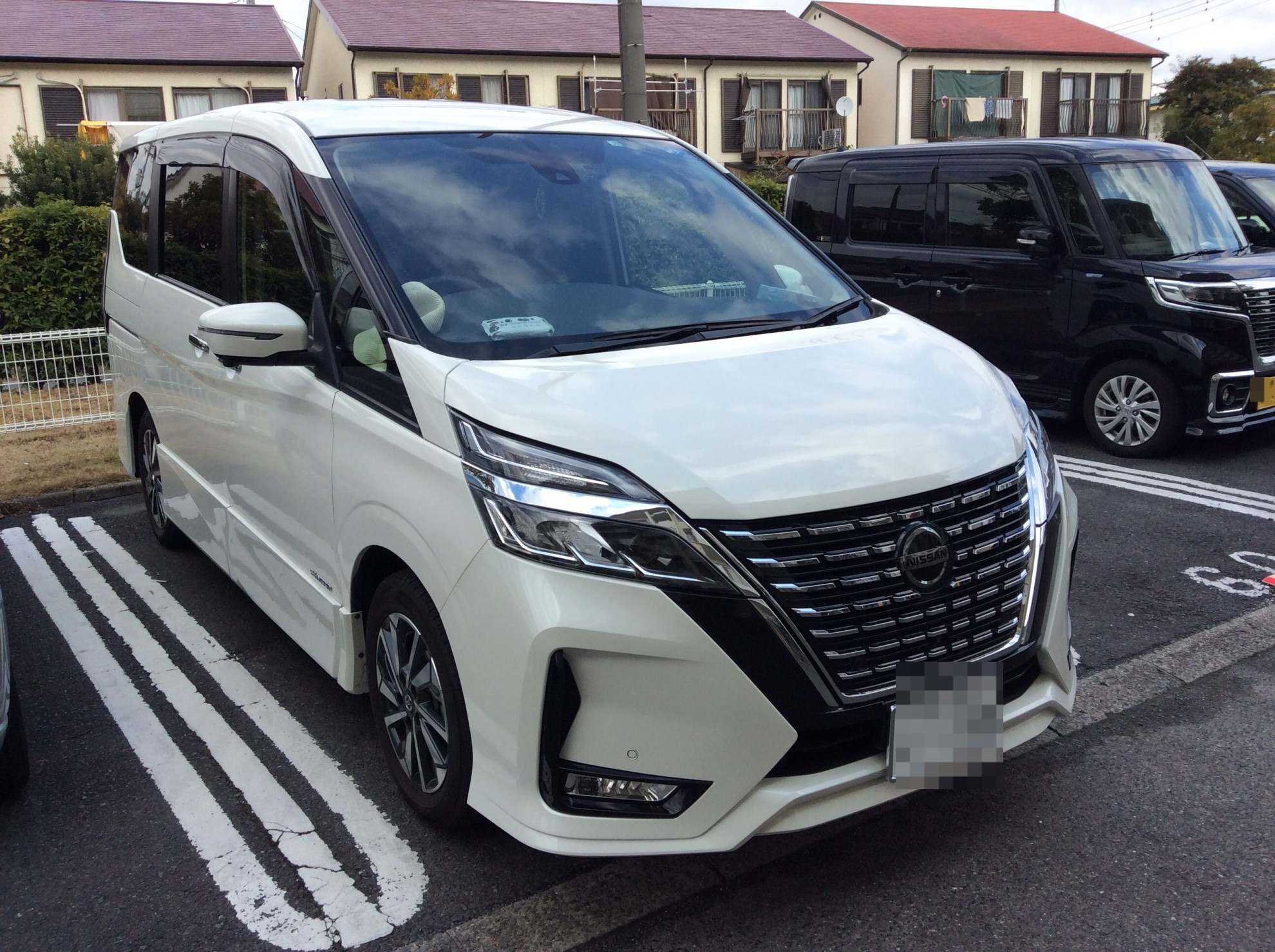 外装右前