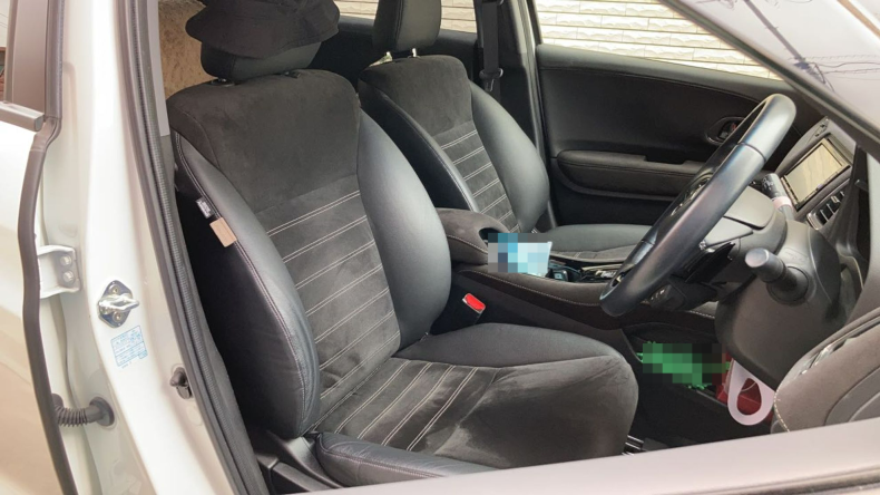 内装前方シート