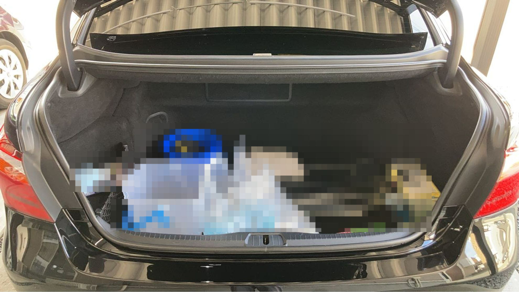 内装トランク