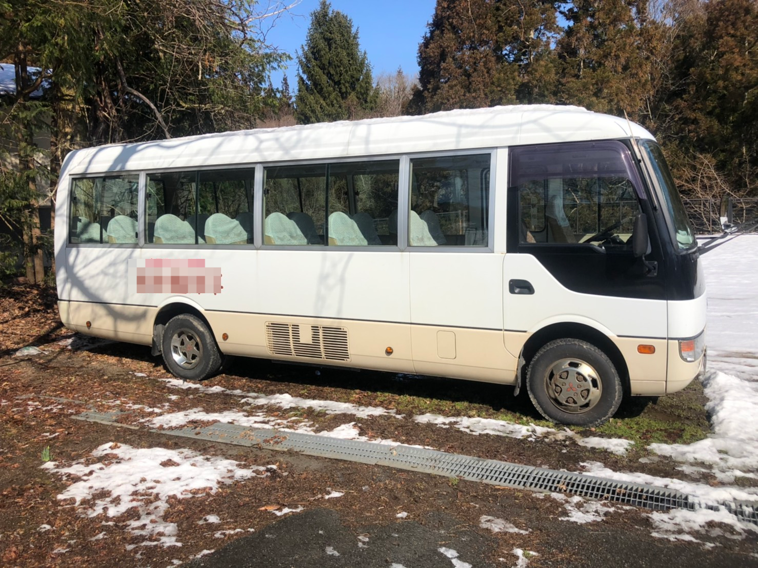 外装右