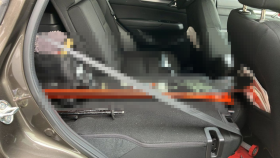 内装後方シート