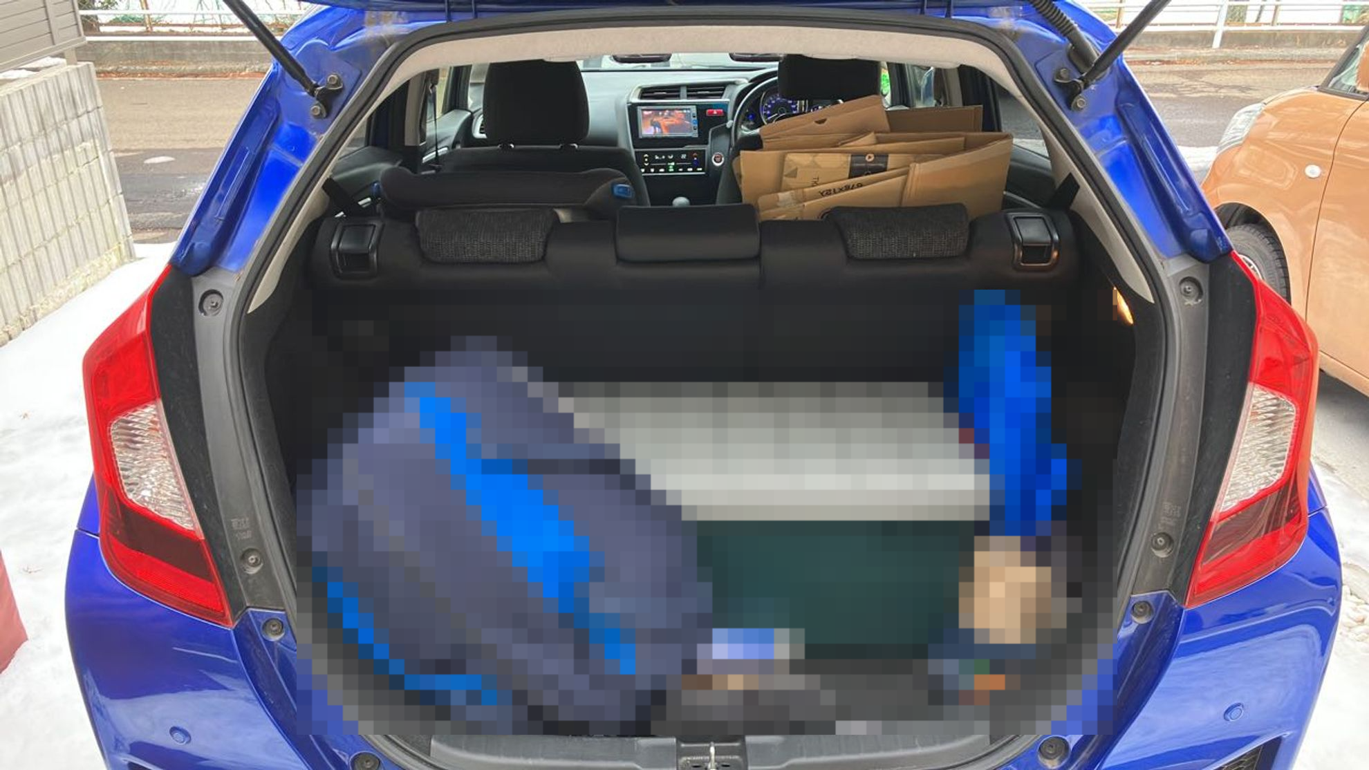 内装トランク