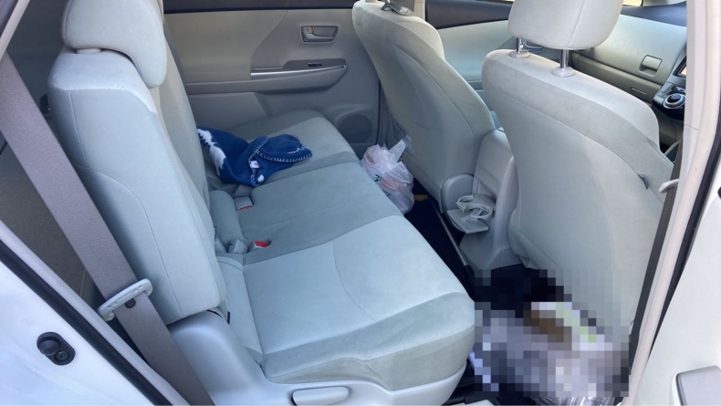 内装後方シート