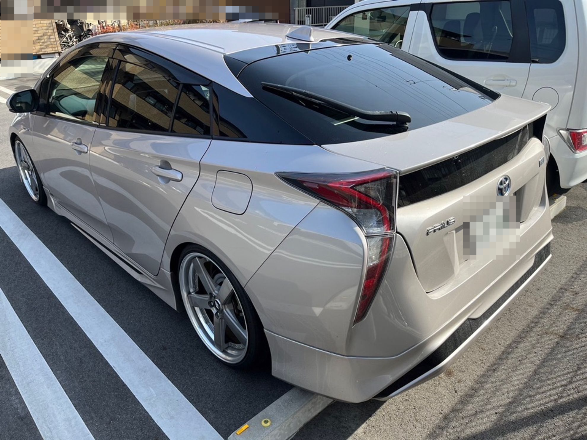 外装左後方
