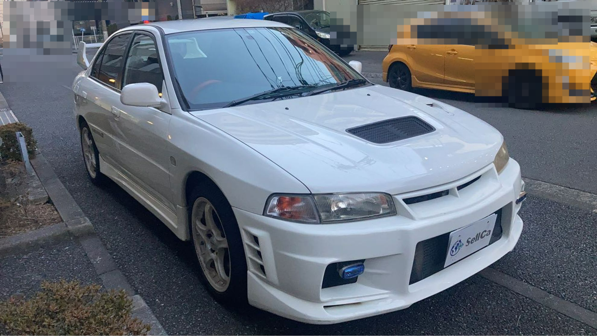 外装右前