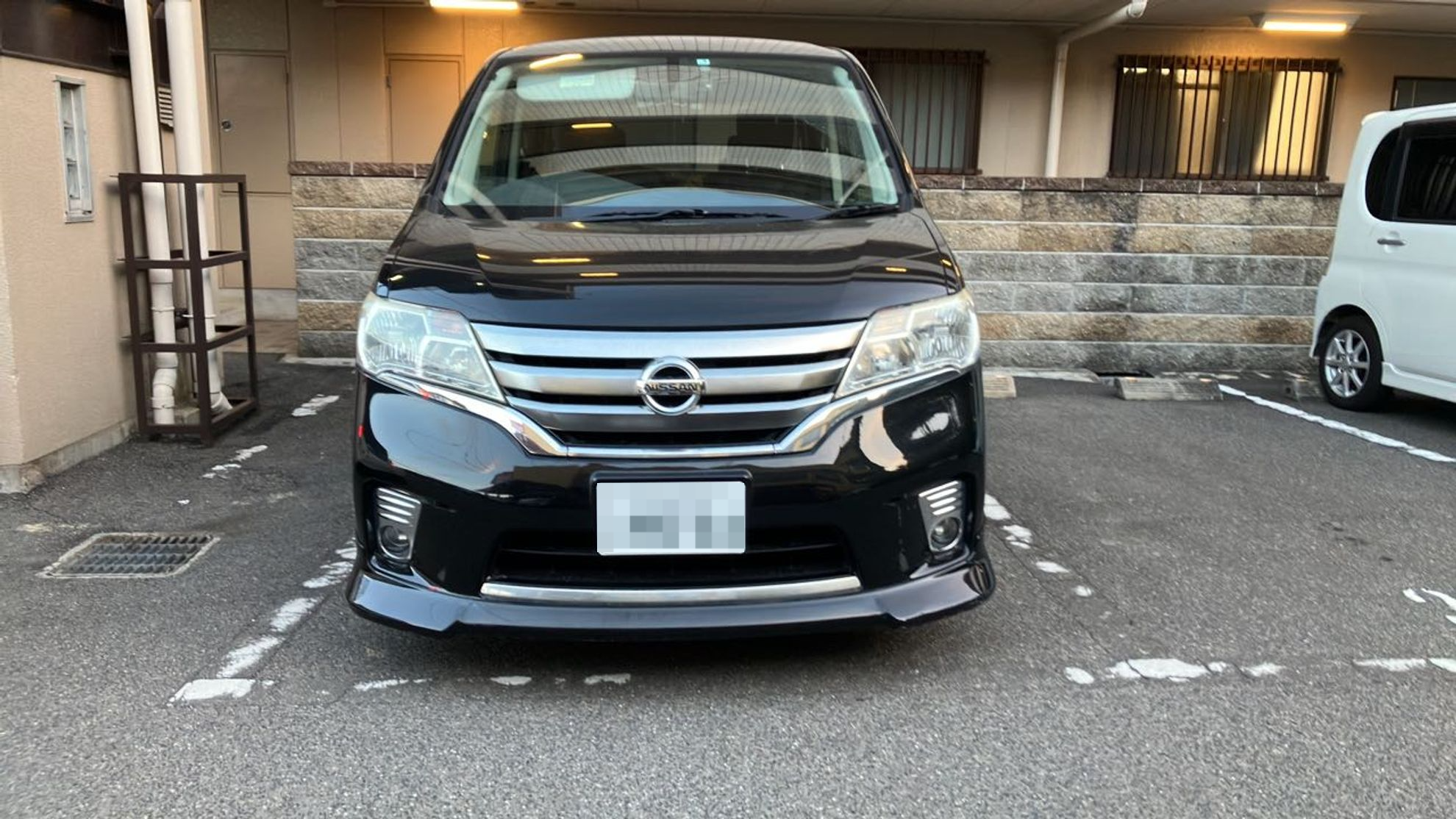 外装前方