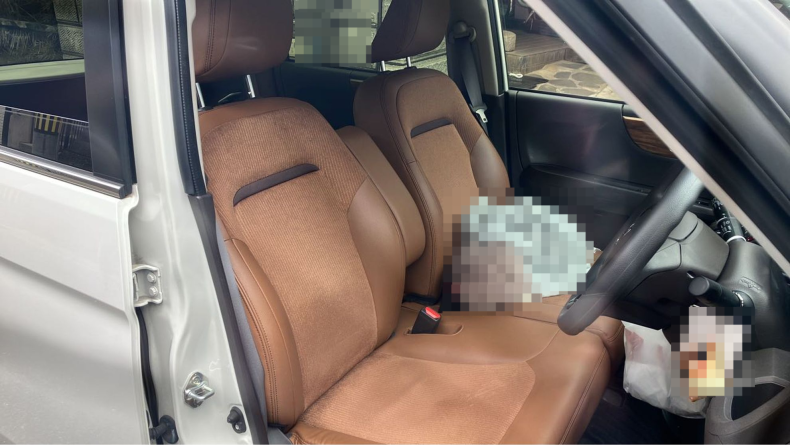 内装前方シート