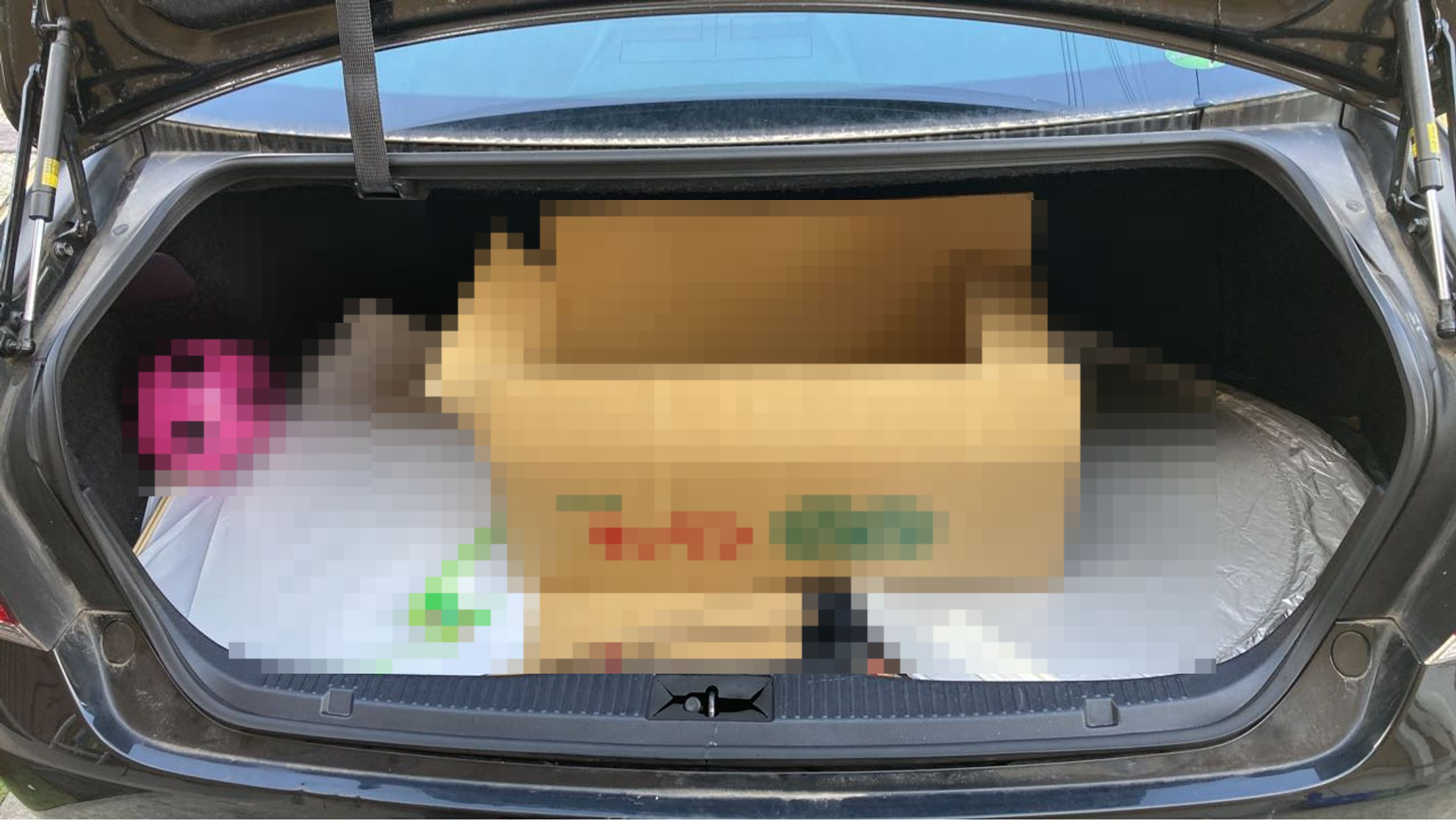 内装トランク
