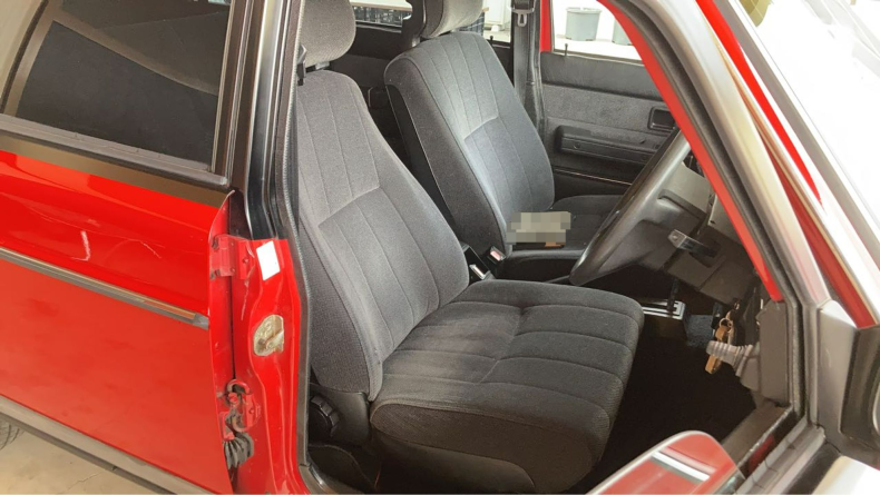 内装前方シート