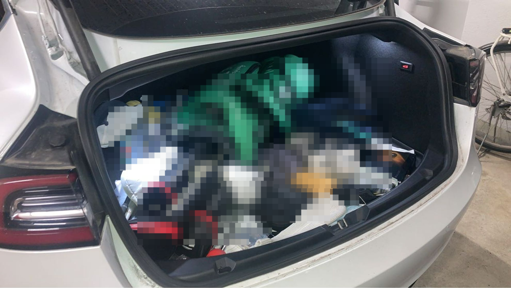内装トランク
