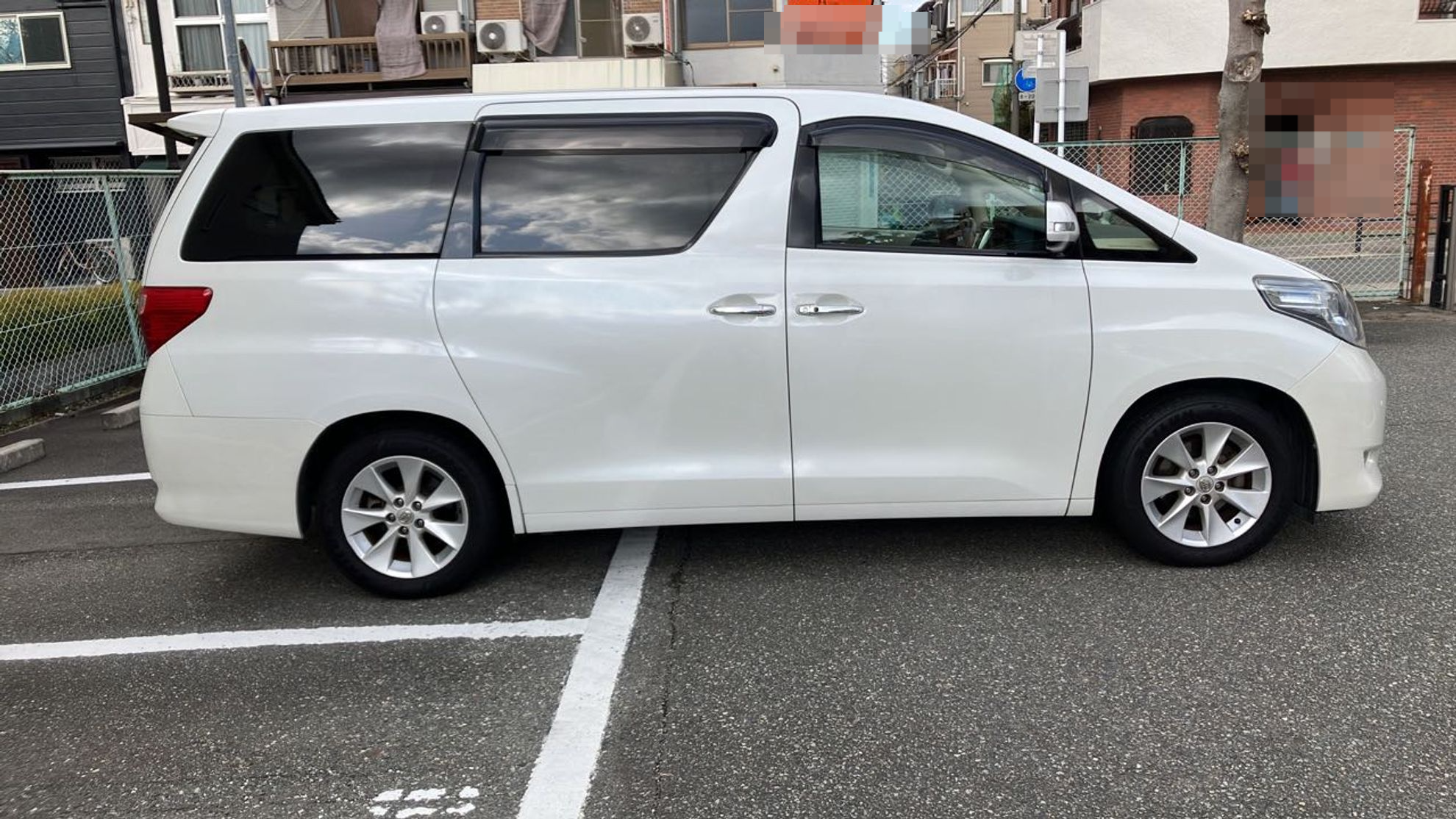 外装右