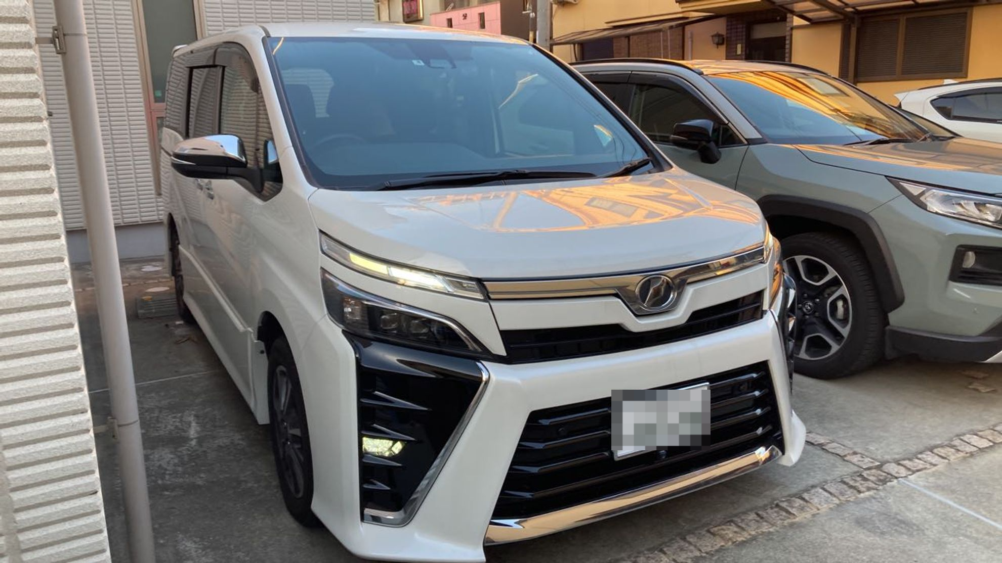 外装右前