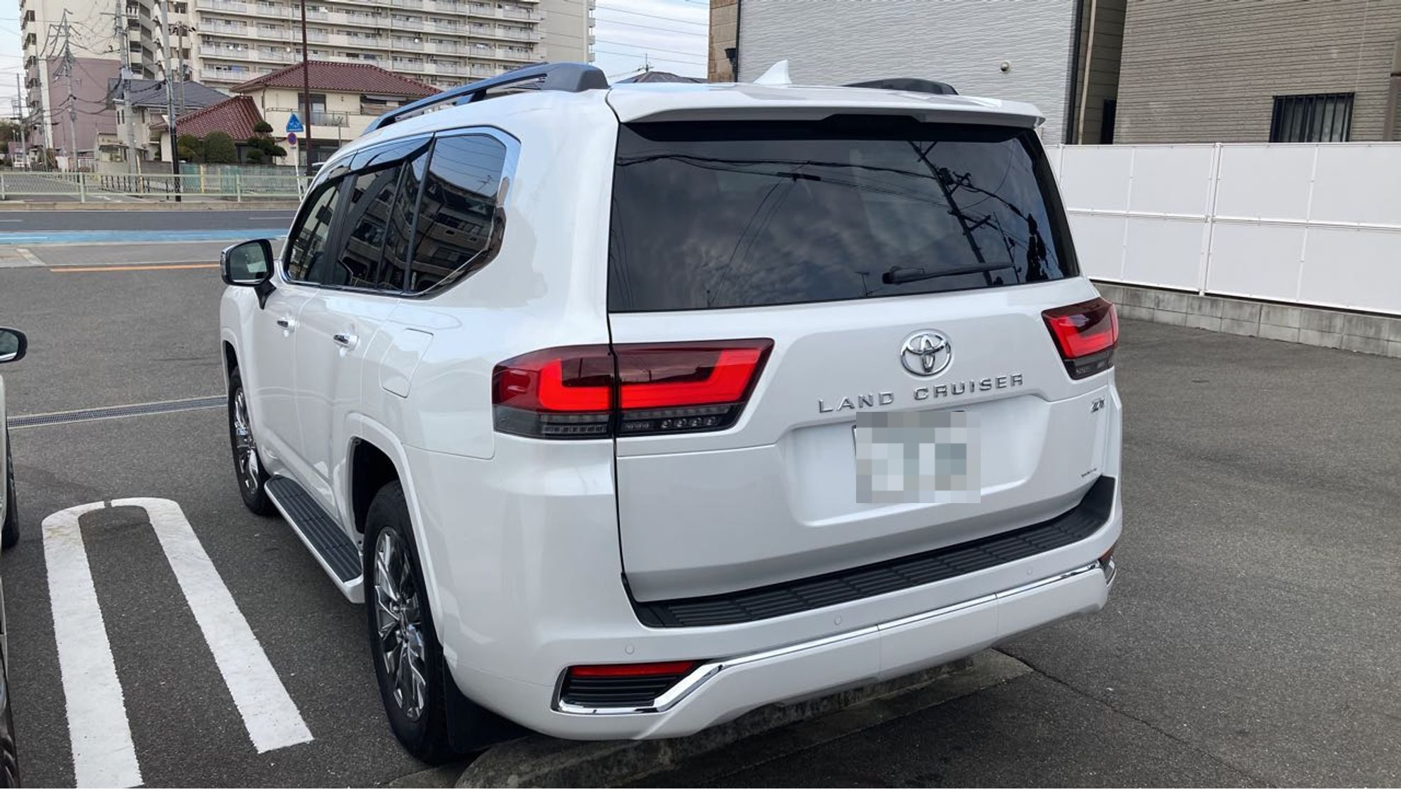 るか出品 ランドクルーザー ZX[0万km/2024年式]の買取実績 | 中古車を