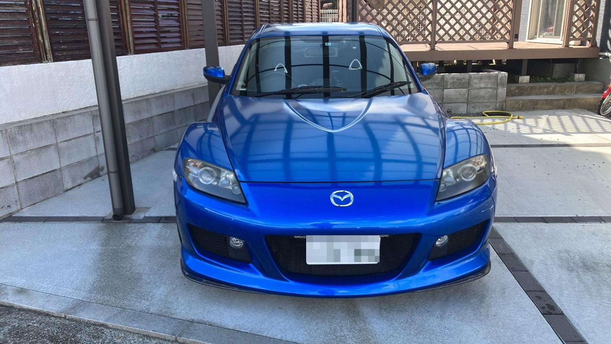 外装前方