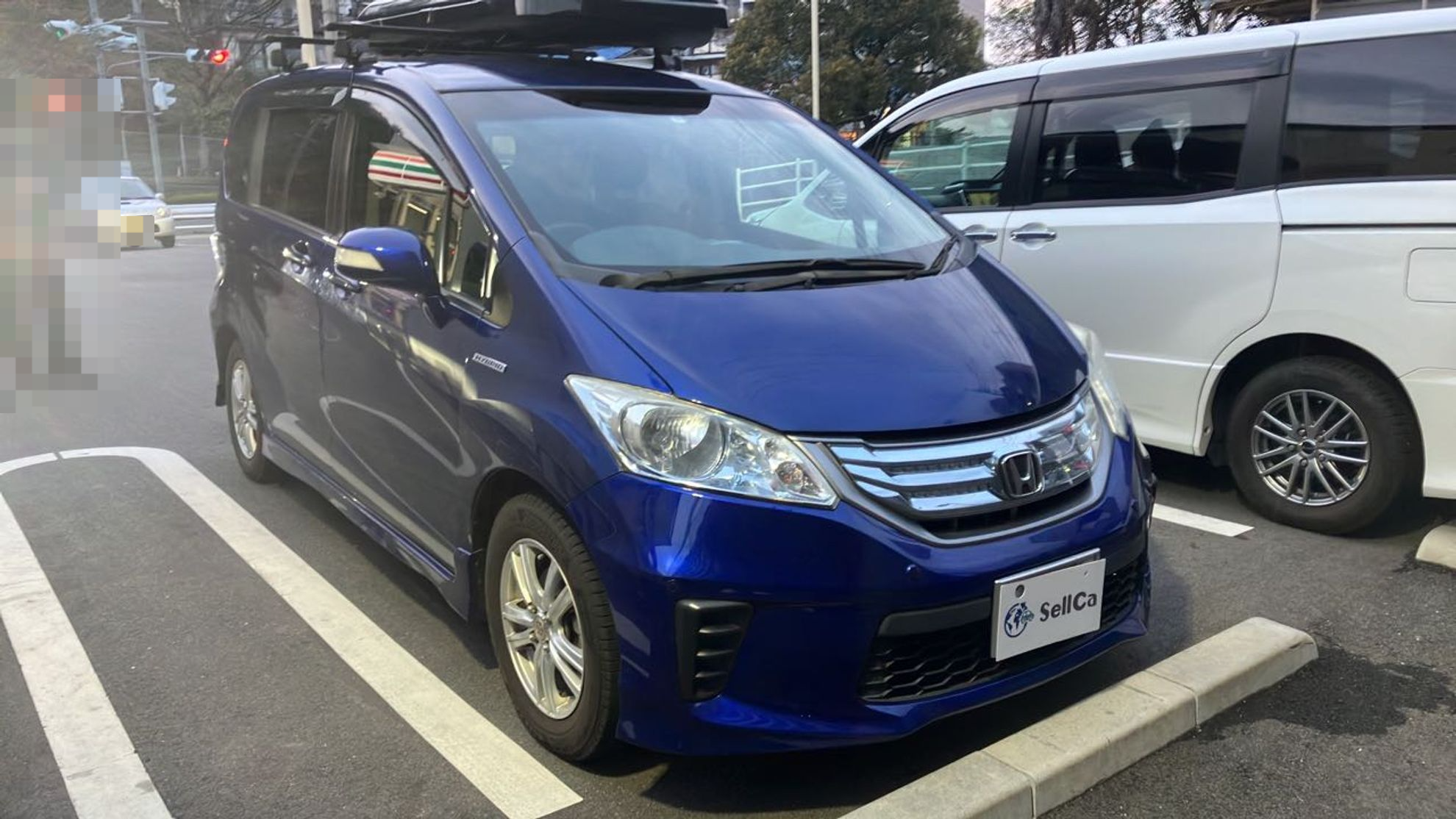 外装右前