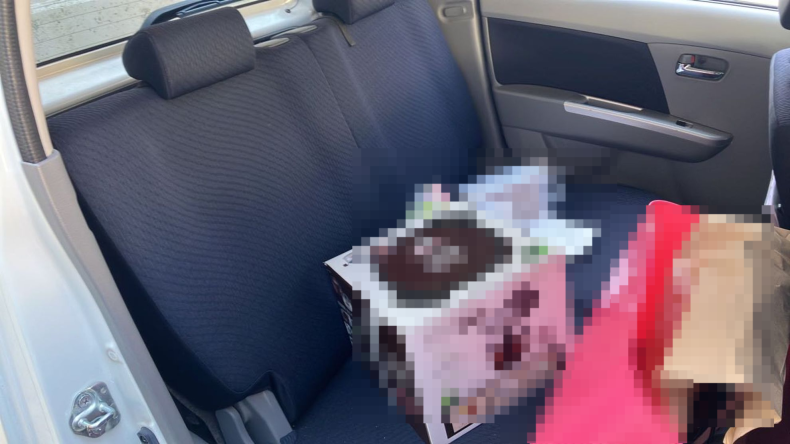 内装後方シート