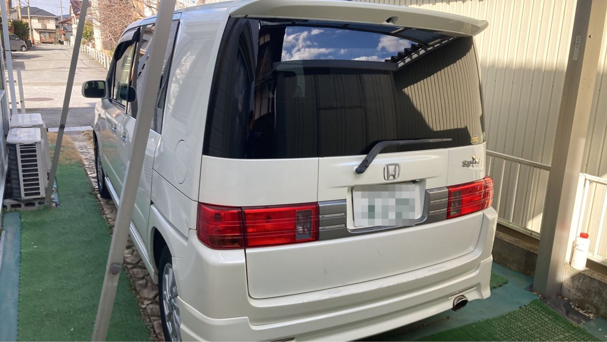 外装左後方
