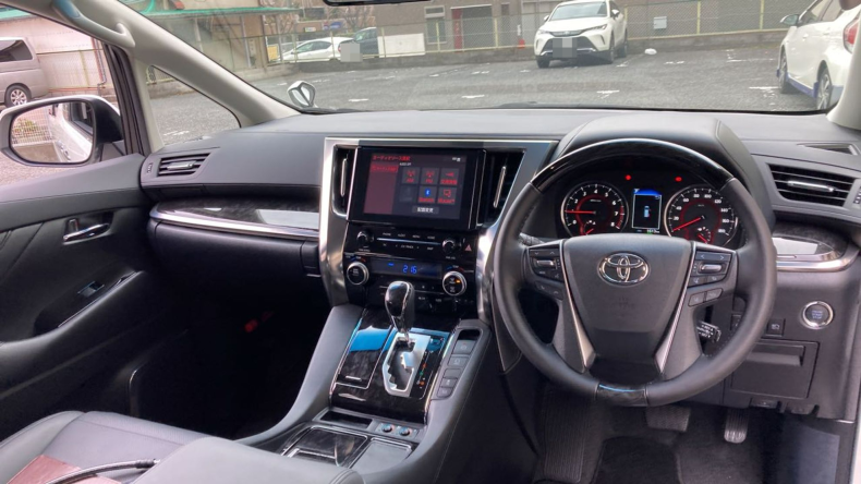 内装インパネ全体