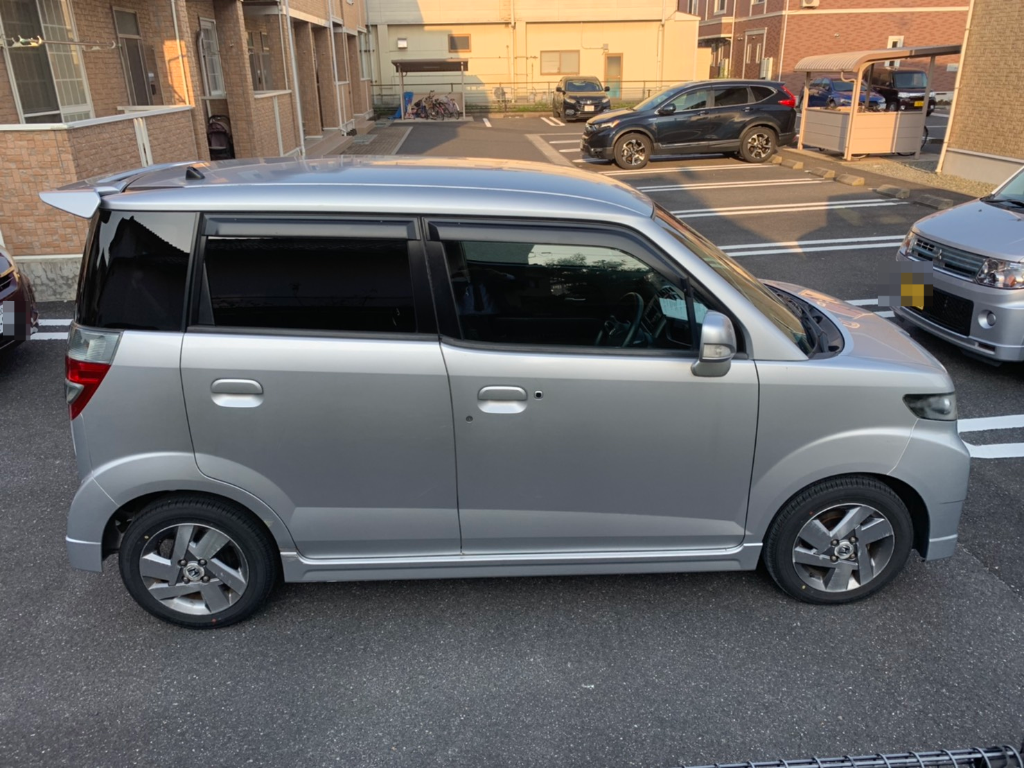 外装右