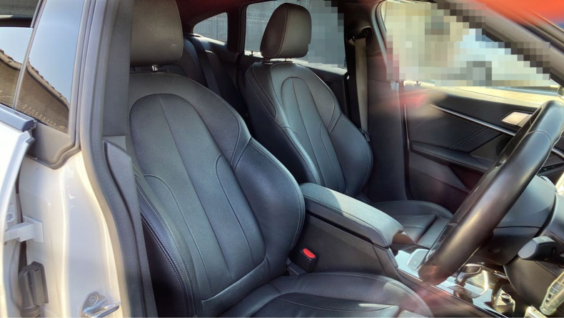 内装前方シート