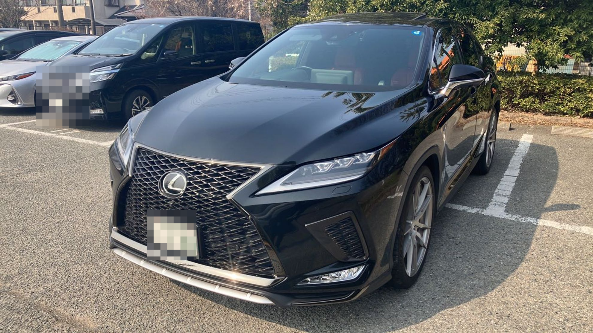 car_main_img