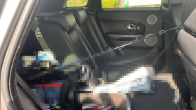 内装後方シート