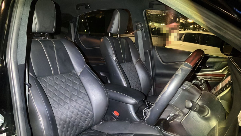 内装前方シート