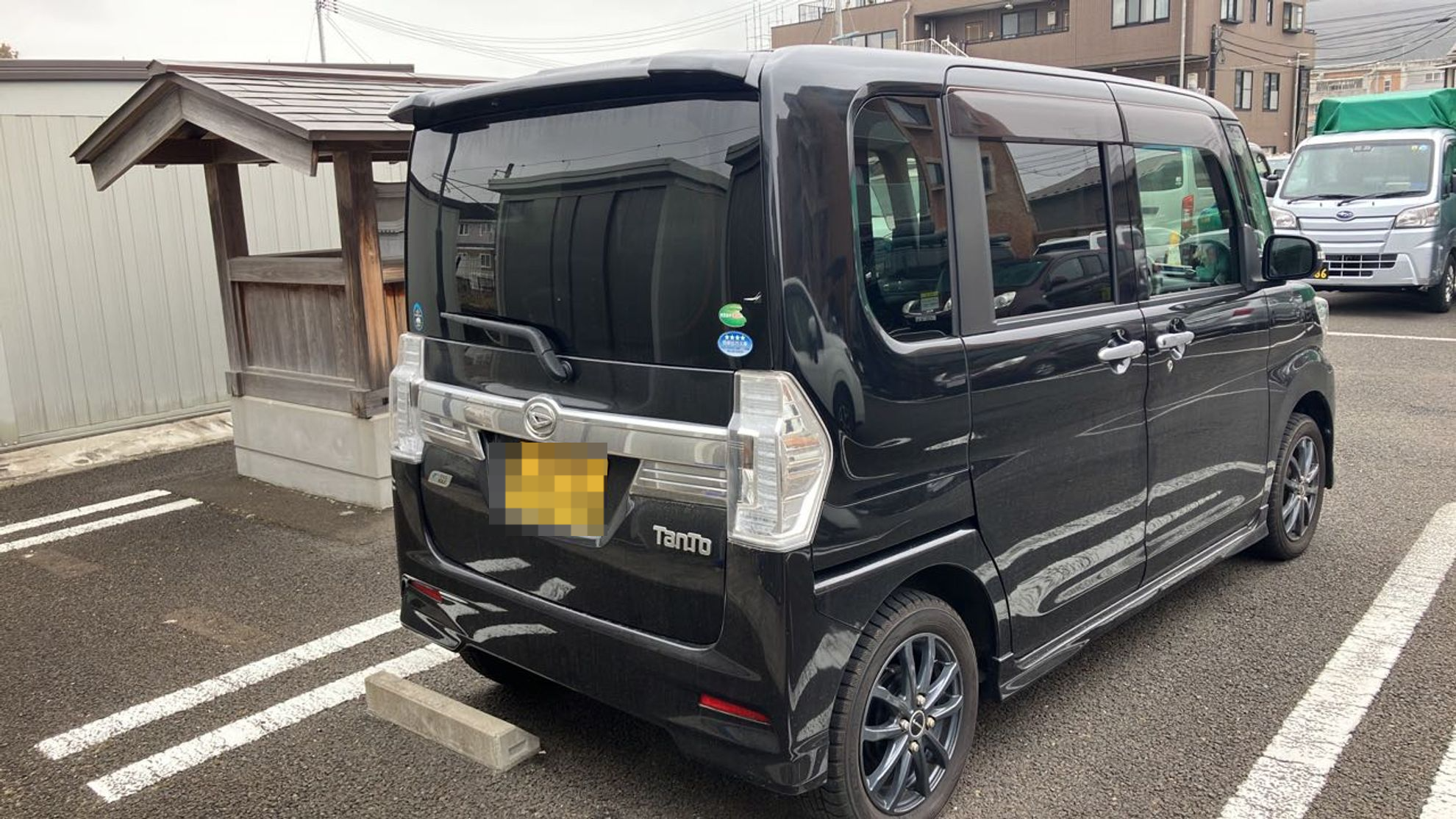 外装右後