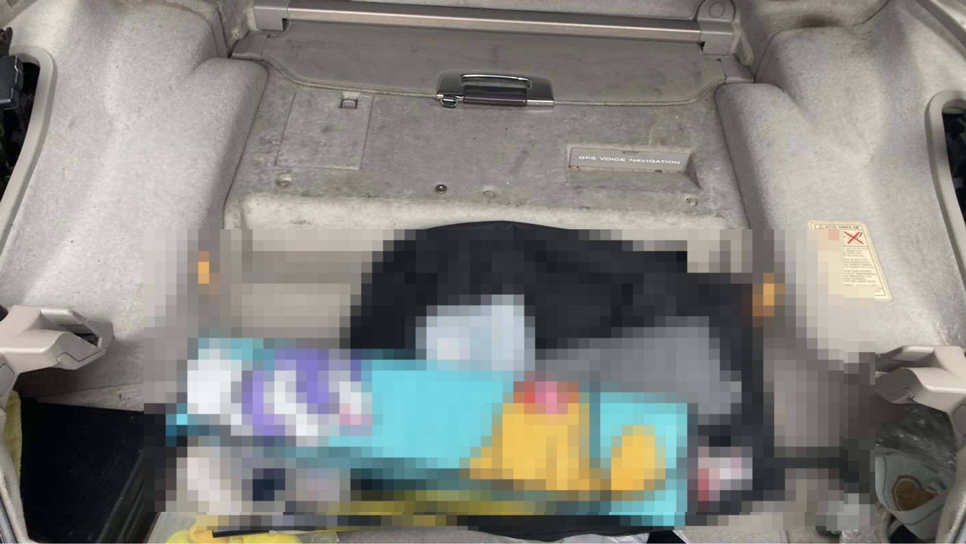 内装トランク