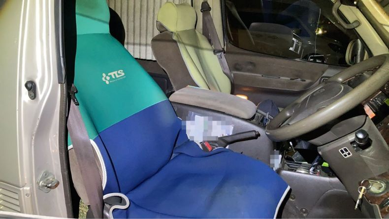 内装前方シート