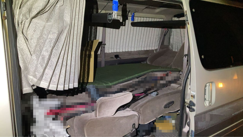 内装後方シート