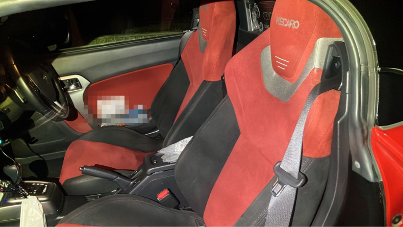 内装後方シート