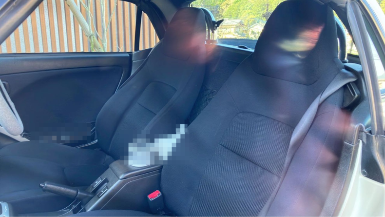 内装後方シート