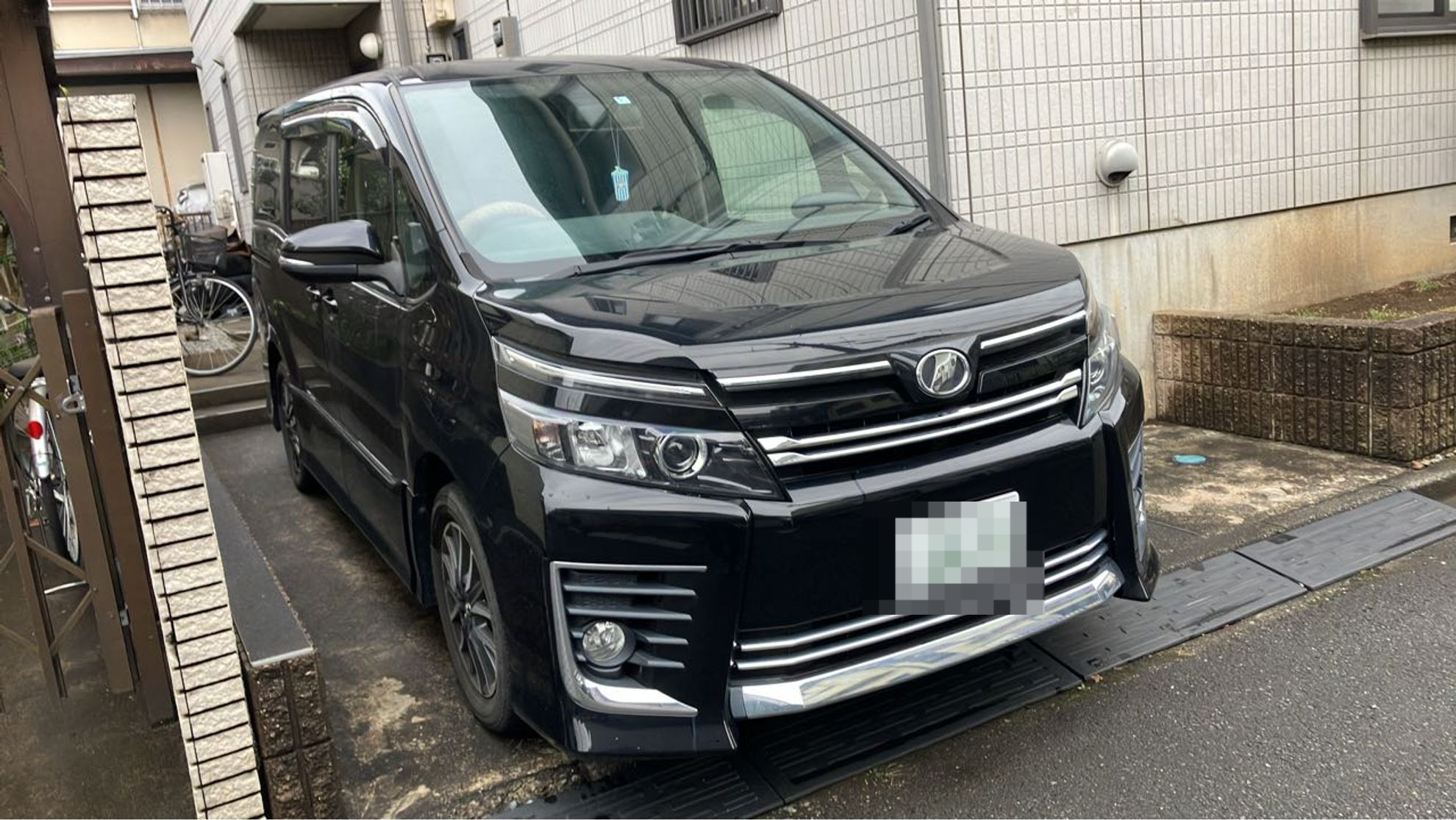 外装右前